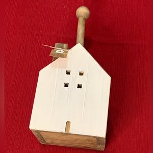 Mud Pie White House Paper Towel Holder, NWT